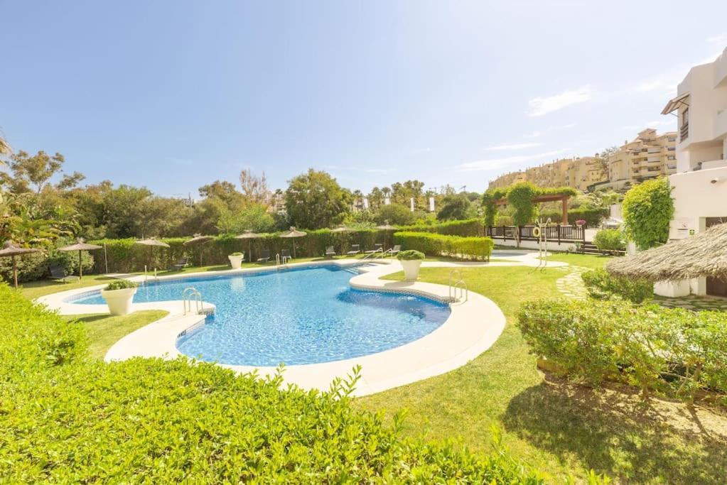 Amazing Family Apartment Εστεπόνα Εξωτερικό φωτογραφία