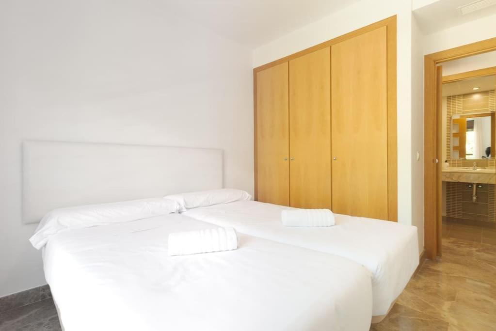 Amazing Family Apartment Εστεπόνα Εξωτερικό φωτογραφία