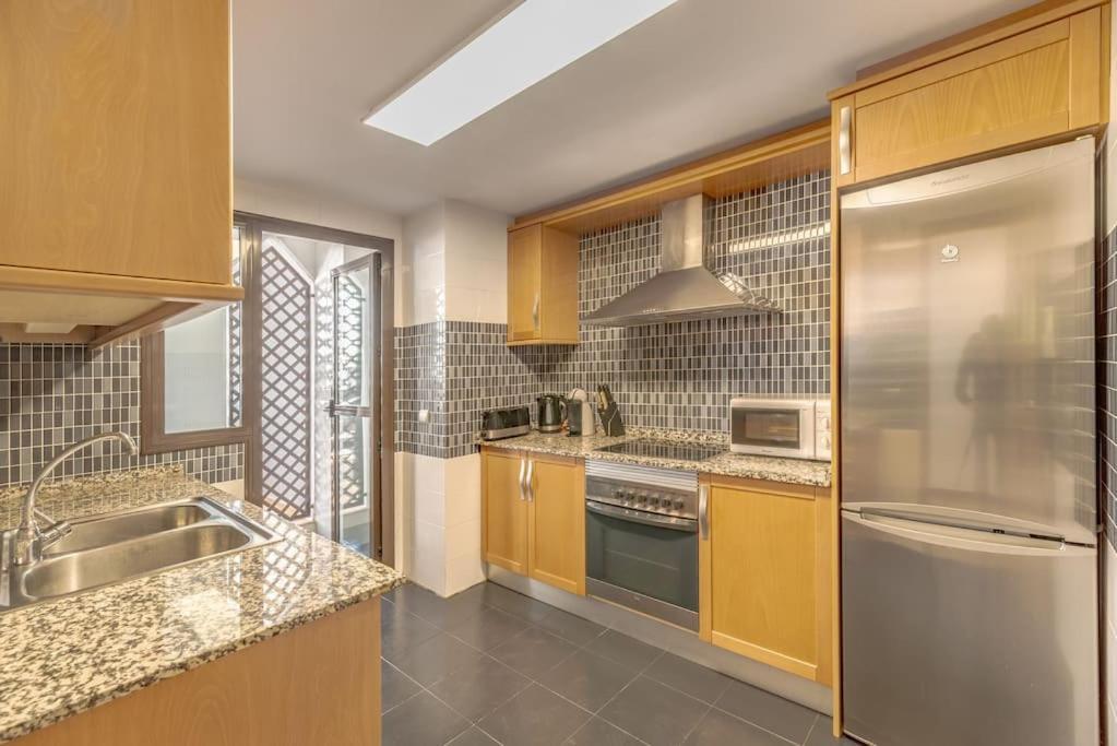 Amazing Family Apartment Εστεπόνα Εξωτερικό φωτογραφία