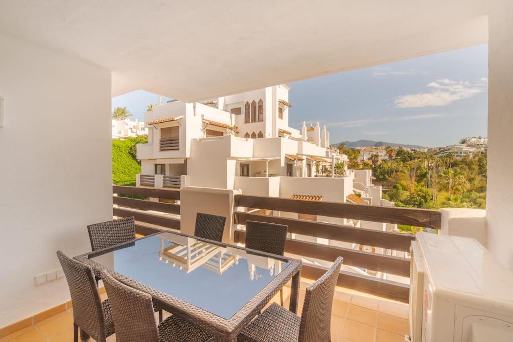 Amazing Family Apartment Εστεπόνα Εξωτερικό φωτογραφία