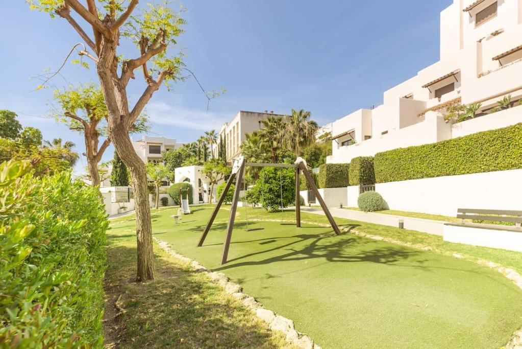 Amazing Family Apartment Εστεπόνα Εξωτερικό φωτογραφία